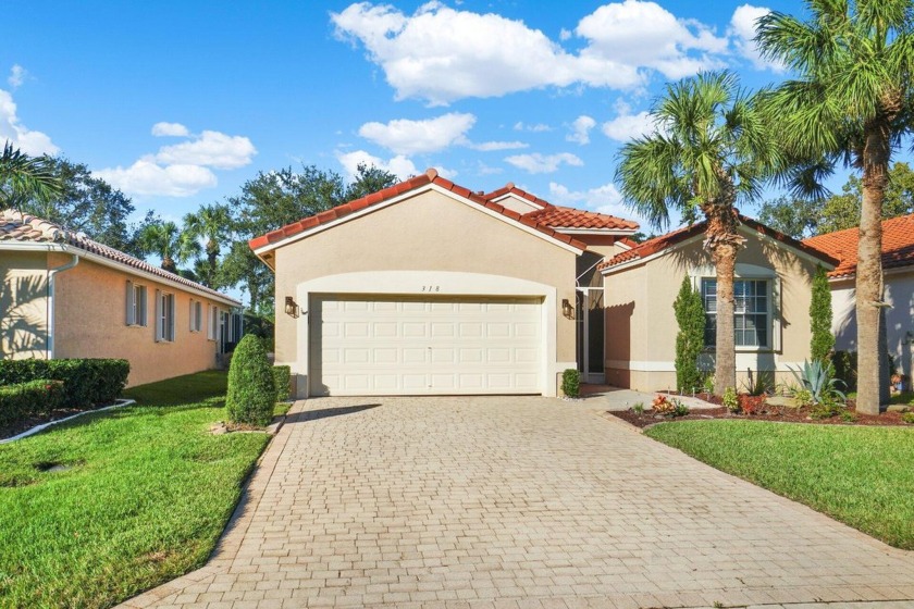 Perfect sized home with two bedrooms plus den/bonus room and two - Beach Home for sale in Port Saint Lucie, Florida on Beachhouse.com