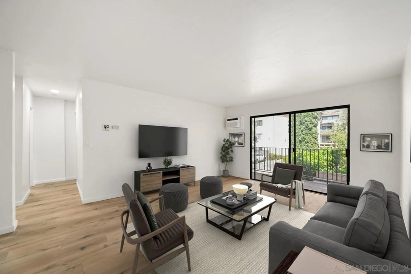 Corner unit in the highly desirable Franciscan community of - Beach Condo for sale in San Diego, California on Beachhouse.com