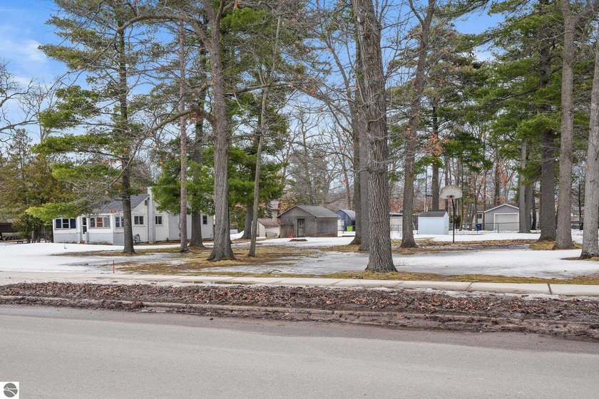 Prime Traverse City opportunity in the heart of it all! This - Beach Lot for sale in Traverse City, Michigan on Beachhouse.com