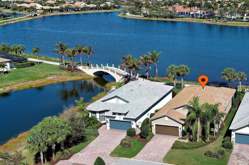 A Martin Ray with UNIQUE LONG WATER VIEWS is tucked into one of - Beach Home for sale in Venice, Florida on Beachhouse.com