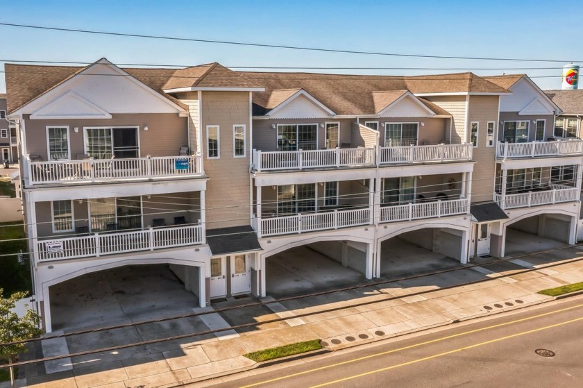 Discover your perfect escape at the Jersey Shore with this - Beach Condo for sale in Wildwood, New Jersey on Beachhouse.com