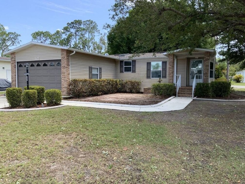 This furnished home has two bedrooms and two bathrooms. Formal - Beach Home for sale in North Fort Myers, Florida on Beachhouse.com