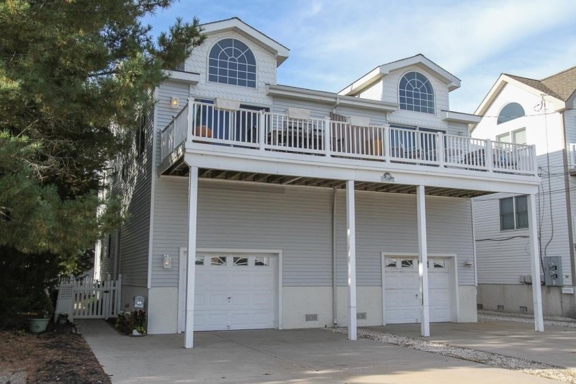 Enjoy Beautiful Bay Views!  This updated Townsends Inlet - Beach Condo for sale in Sea Isle City, New Jersey on Beachhouse.com