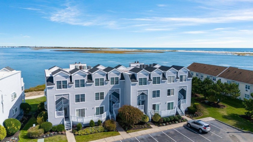 Walk through the front door of this beautiful 2 bedroom, 1 bath - Beach Condo for sale in North Wildwood, New Jersey on Beachhouse.com