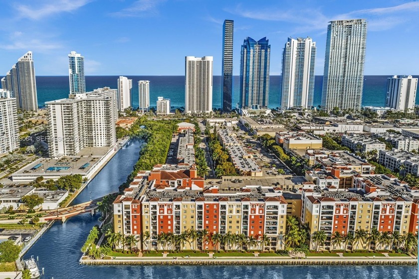 Fully furnished and upgraded 2 bedroom, 2 bathroom residence - Beach Condo for sale in Sunny Isles Beach, Florida on Beachhouse.com