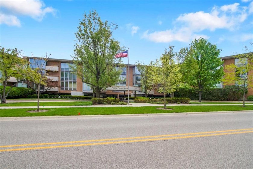 Welcome to Unit 134 at 1301 N. Western-an exceptional, fully - Beach Condo for sale in Lake Forest, Illinois on Beachhouse.com