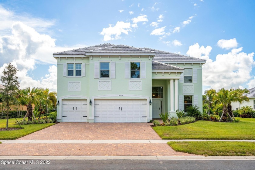 Welcome to this stunning Antilles neighborhood home nestled in - Beach Home for sale in Vero Beach, Florida on Beachhouse.com