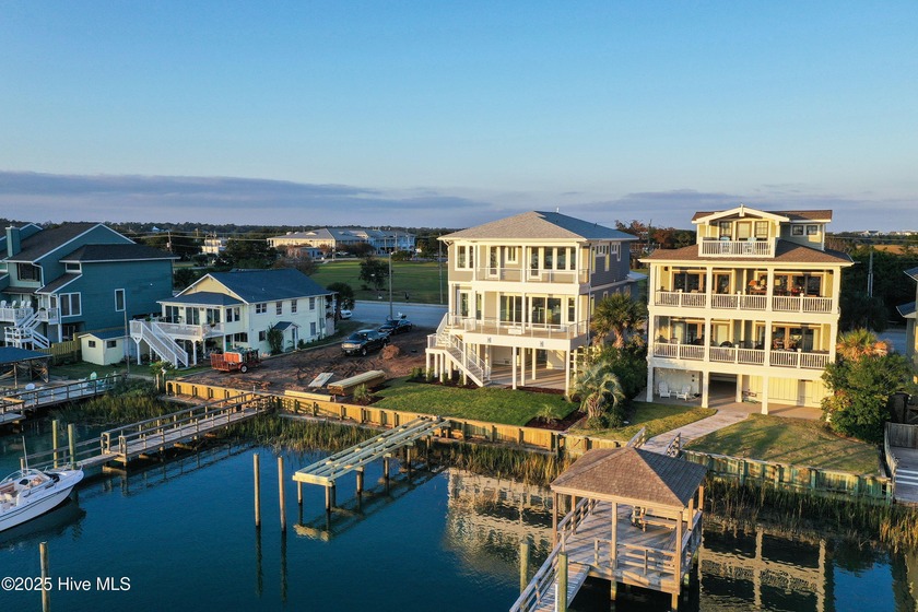 Experience the best of coastal living a custom-built residence - Beach Home for sale in Holly Ridge, North Carolina on Beachhouse.com