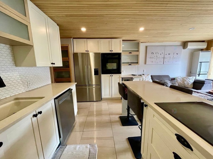 Discover this 1-bedroom unit at Hotel du Lac Tremblant: - Beach Condo for sale in Mont-Tremblant,  on Beachhouse.com