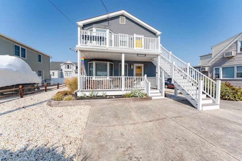 This beautifully maintained 3-bedroom, 2-bathroom second-floor - Beach Condo for sale in Wildwood Crest, New Jersey on Beachhouse.com