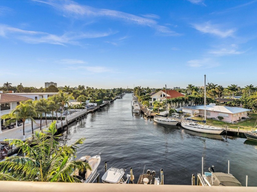 Here is the ONE that you've been waiting for; a COMPLETELY - Beach Condo for sale in Pompano Beach, Florida on Beachhouse.com