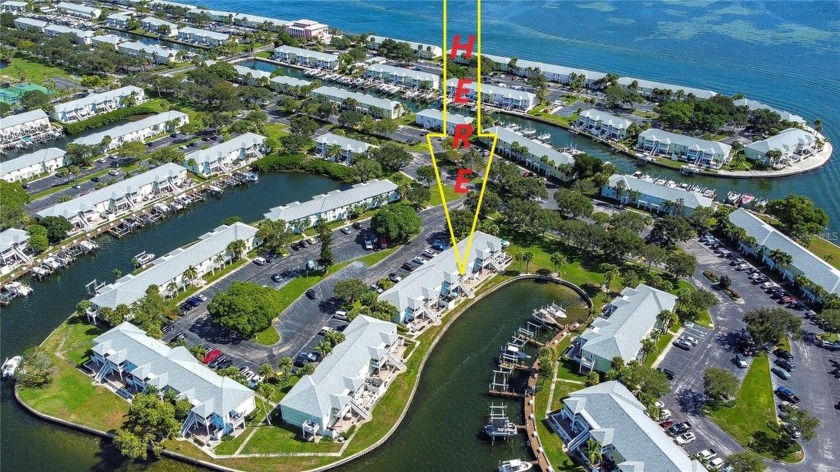 Welcome Home!!This waterfront condo is a two bedroom, one bath - Beach Condo for sale in St. Petersburg, Florida on Beachhouse.com