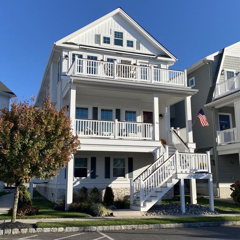 Here is a rare offering of a waterfront home in Spicer's Creek - Beach Home for sale in Cape May, New Jersey on Beachhouse.com