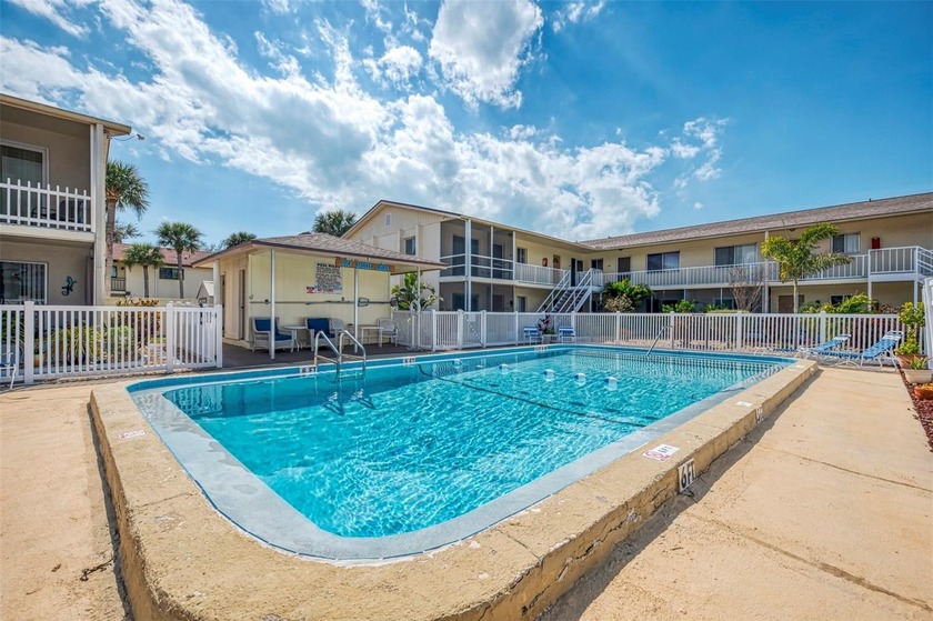 WELCOME TO YOUR PERFECT SLICE OF PARADISE ON BEAUTIFUL VENICE - Beach Condo for sale in Venice, Florida on Beachhouse.com