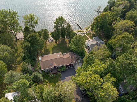 Spectacular sunsets from this well maintained home on 100' of - Beach Home for sale in Sturgeon Bay, Wisconsin on Beachhouse.com