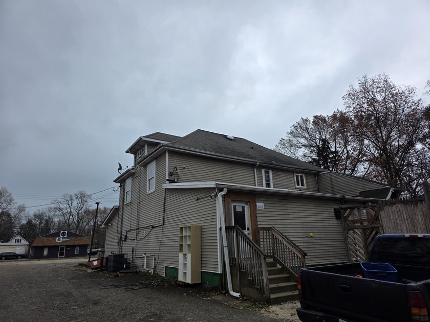 Well established tavern has an apartment above. Strong solid - Beach Commercial for sale in Kenosha, Wisconsin on Beachhouse.com