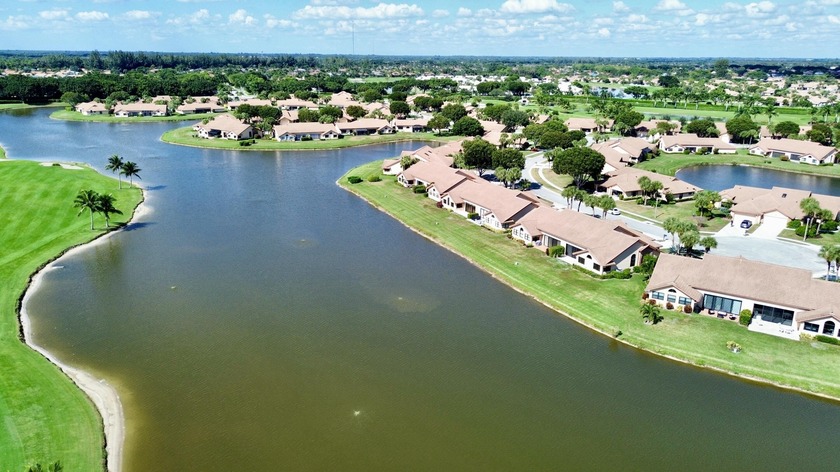 This beautiful 3-bedroom, 2-bath villa is a must-see--priced to - Beach Home for sale in Boynton Beach, Florida on Beachhouse.com