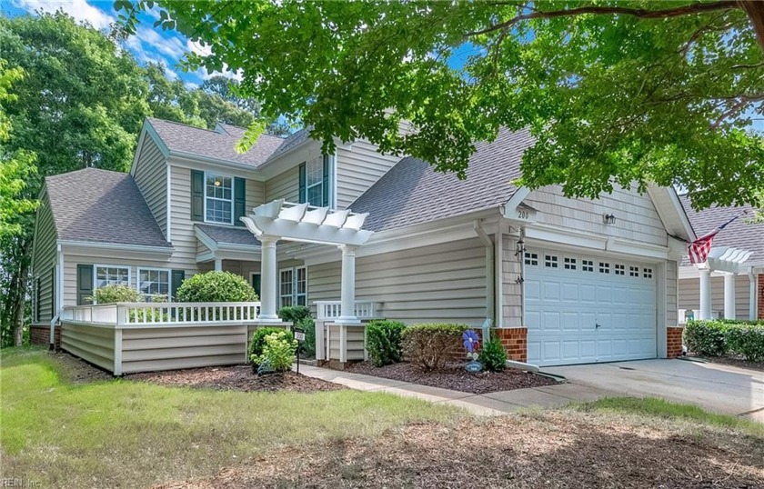 This 3-bed 2.5-bath end unit condo in Carrollton's Lighthouse - Beach Home for sale in Carrollton, Virginia on Beachhouse.com