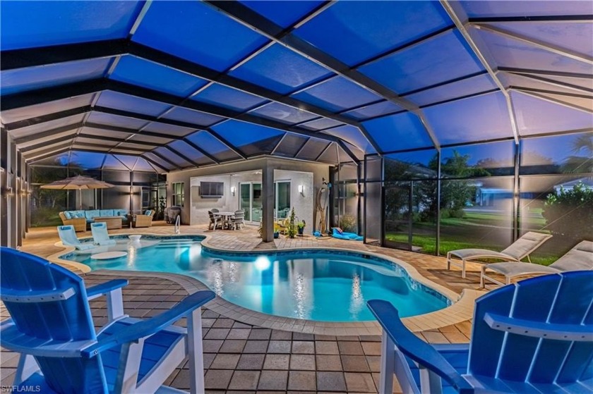 Welcome to luxury living at 11458 Jacaranda Dr., Naples, FL - Beach Home for sale in Naples, Florida on Beachhouse.com