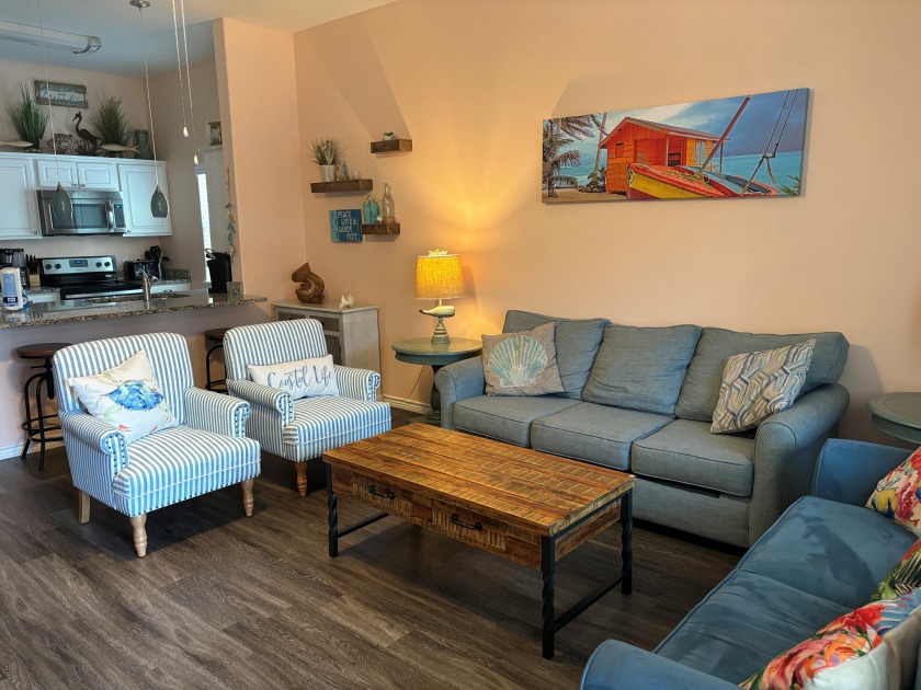 Pet Friendly, Two Bedrooms W Two Heated Pools & Walking Distance - Beach Vacation Rentals in Corpus Christi, Texas on Beachhouse.com