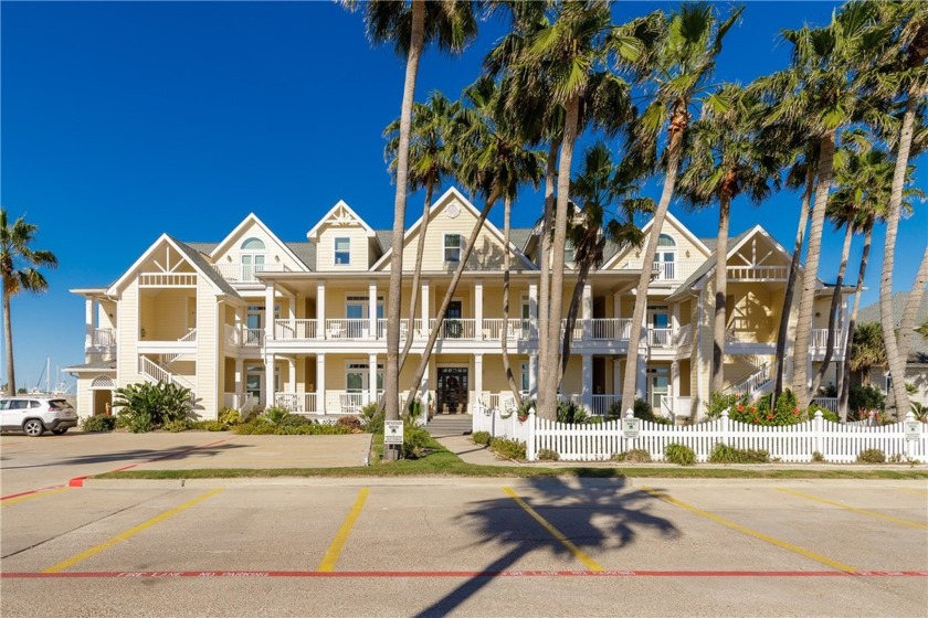 ***Marina Front Condo***Gorgeous 2657 sqft, 3 bedrooms, 3.5 - Beach Condo for sale in Port Aransas, Texas on Beachhouse.com