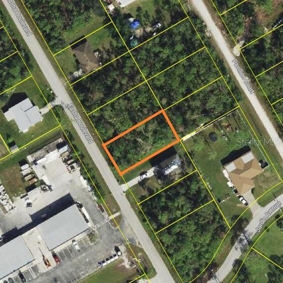 NEW PRICE, GREAT VALUE! Buy now, hold for future!  Vacant land - Beach Lot for sale in Punta Gorda, Florida on Beachhouse.com