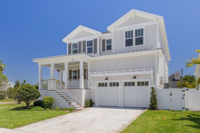 Move-In Ready! Introducing a prime Snell Island corner lot - Beach Home for sale in St. Petersburg, Florida on Beachhouse.com