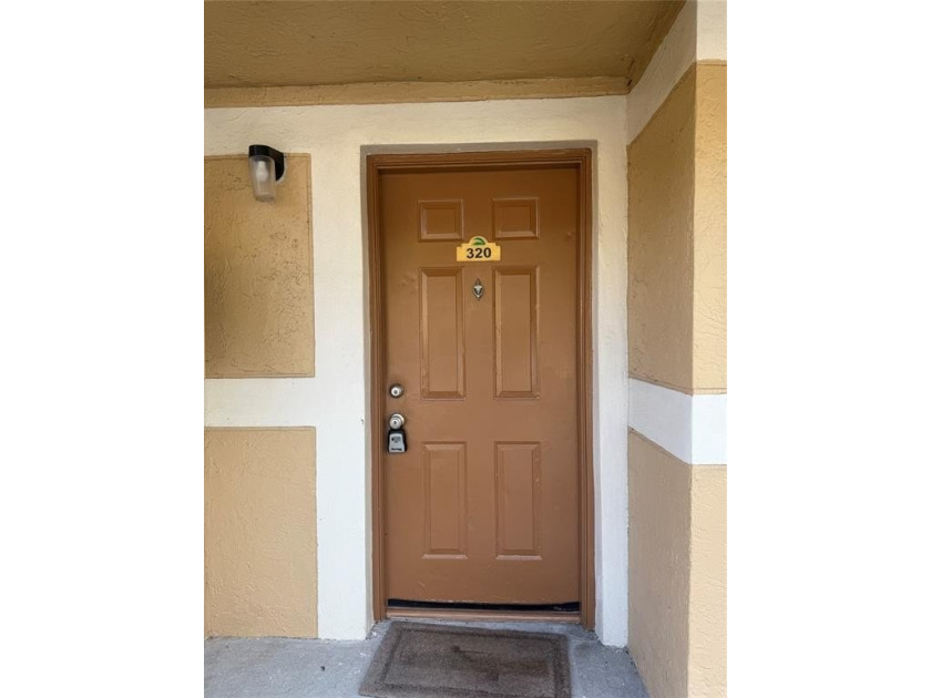 Rare 2bed, 2. 5 bath townhome with two master suites in the - Beach Condo for sale in Pembroke Pines, Florida on Beachhouse.com