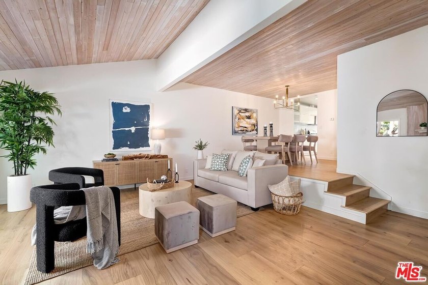 Nestled in the highly sought-after Palisades Highlands, this - Beach Condo for sale in Pacific Palisades, California on Beachhouse.com