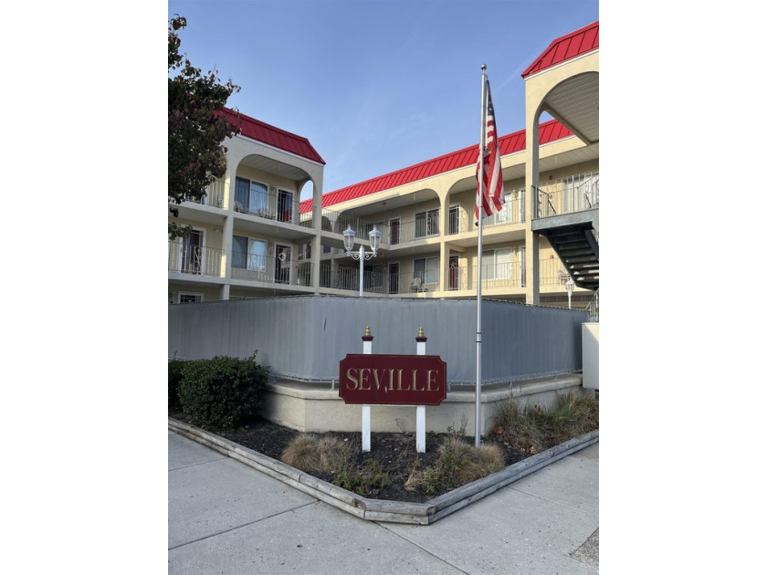 SEVILLE BY THE SEA.  YEAR ROUND TOP FLOOR CONDO WITH OCEAN VIEWS - Beach Condo for sale in Wildwood, New Jersey on Beachhouse.com