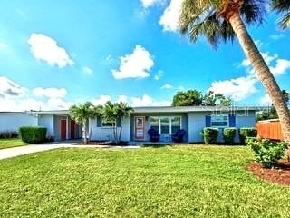 PRICE ADJUSTMENT! Discover an updated Venice, FL home in the - Beach Home for sale in Venice, Florida on Beachhouse.com