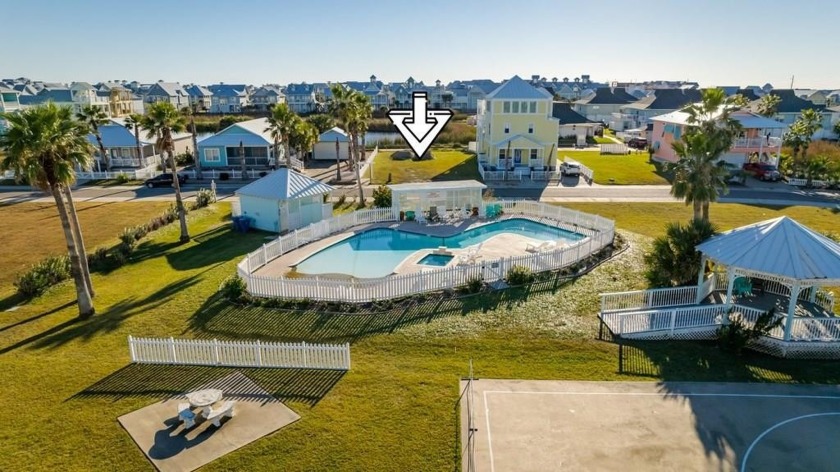 Vacant lot set in the gated beachside community of Beach Walk I! - Beach Lot for sale in Port Aransas, Texas on Beachhouse.com