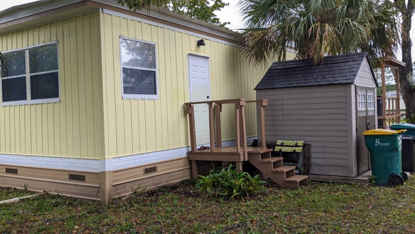 &quot;Welcome to our peaceful senior community, where comfort - Beach Home for sale in Mims, Florida on Beachhouse.com