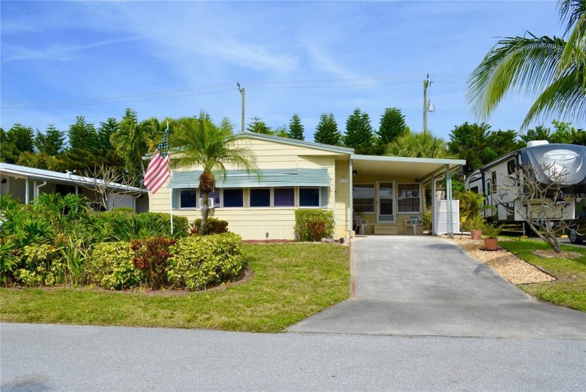 Welcome to this beautiful home in the established 55+ Heritage - Beach Home for sale in Hobe Sound, Florida on Beachhouse.com