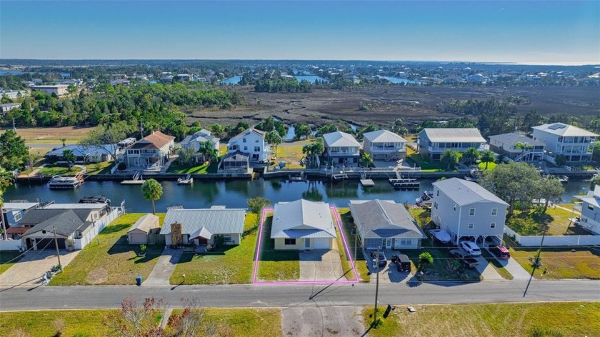 Investor Special! As-Is Property with HUGE potential! This - Beach Home for sale in Hernando Beach, Florida on Beachhouse.com