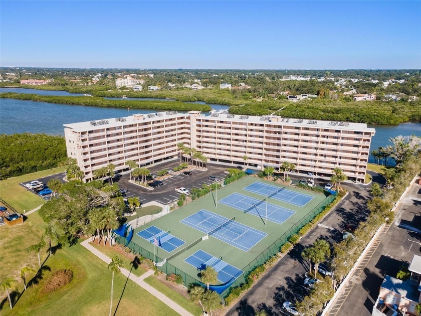 Weekly rentals permitted! Welcome to Bay Shores Yacht & Tennis - Beach Condo for sale in Indian Shores, Florida on Beachhouse.com