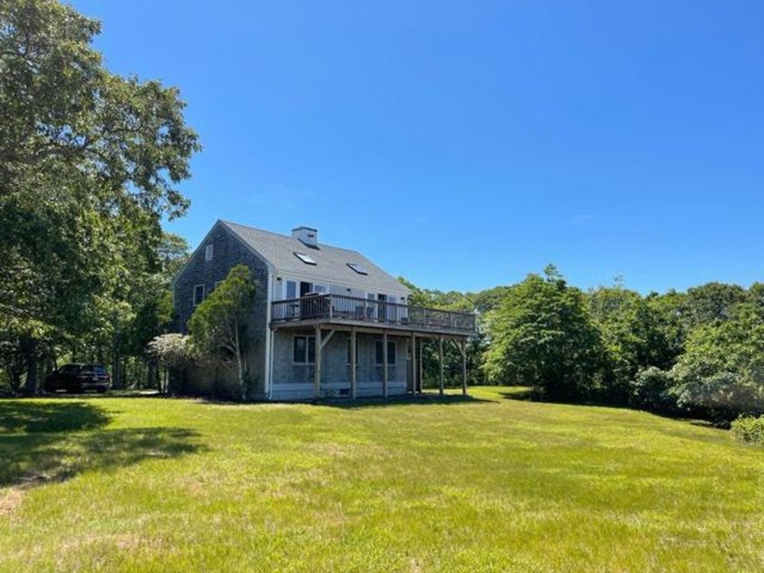 12 Lobsterville Rd in Aquinnah is a uniquely designed - Beach Home for sale in Aquinnah, Massachusetts on Beachhouse.com