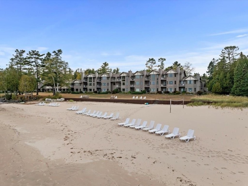 Walkout waterfront condo! Glidden Lodge Beach Resort. Known for - Beach Condo for sale in Sturgeon Bay, Wisconsin on Beachhouse.com