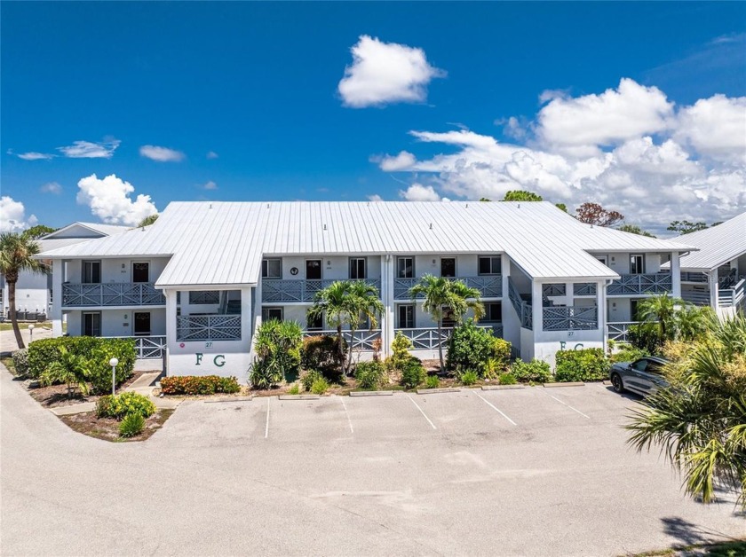 Welcome to the maintenance free community of Fiddler's Green - Beach Condo for sale in Englewood, Florida on Beachhouse.com