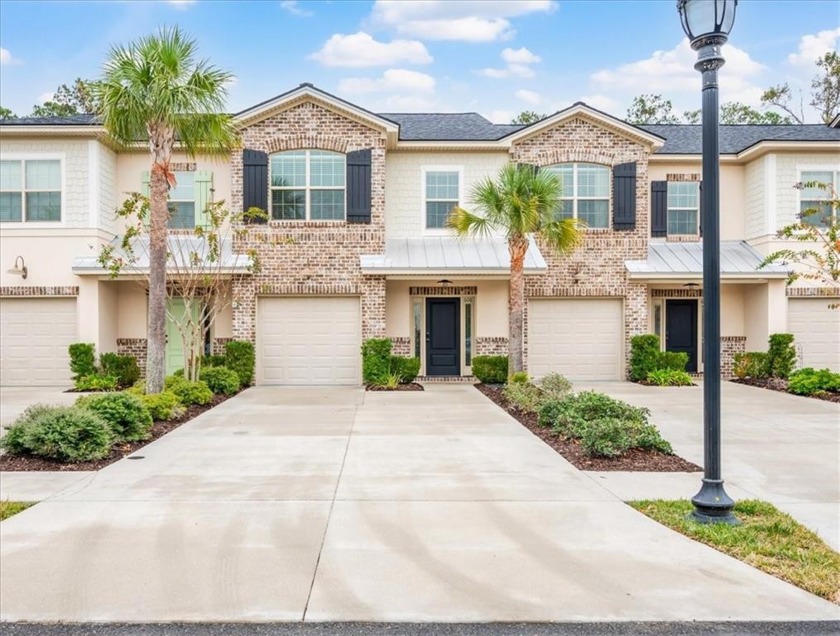 Welcome to Mariners Landing! This spacious townhome is - Beach Townhome/Townhouse for sale in Saint Simons, Georgia on Beachhouse.com