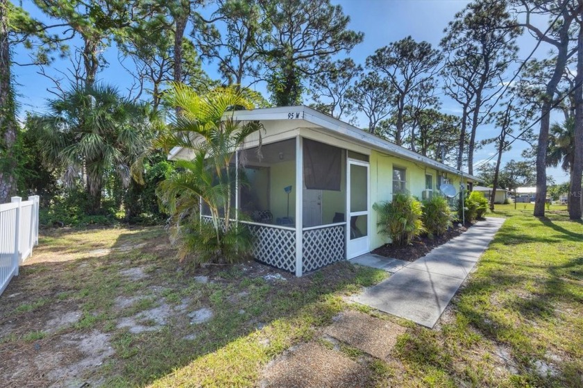 Discover an exceptional investment opportunity with this duplex - Beach Townhome/Townhouse for sale in Englewood, Florida on Beachhouse.com