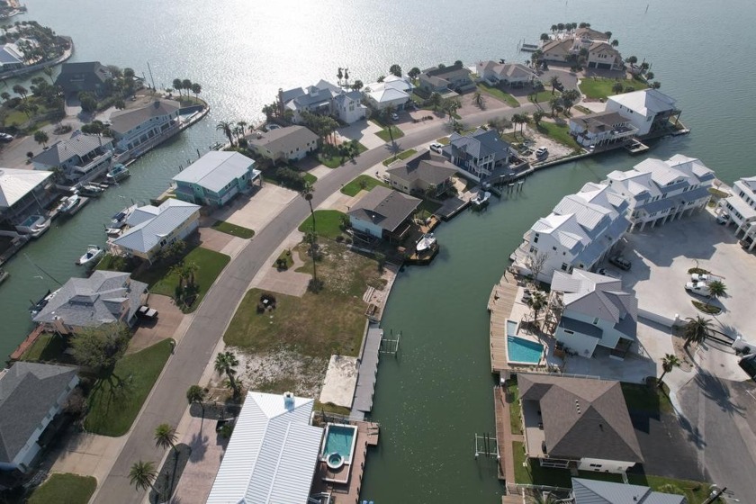 Welcome to the highly coveted Key Allegro neighborhood! This - Beach Lot for sale in Rockport, Texas on Beachhouse.com