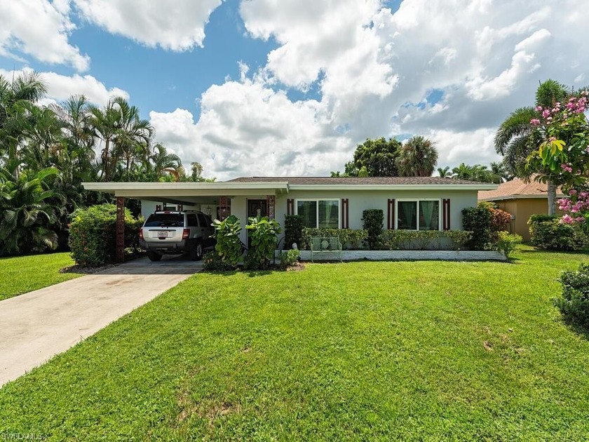 Single family home with generous backyard space located near - Beach Home for sale in Fort Myers, Florida on Beachhouse.com