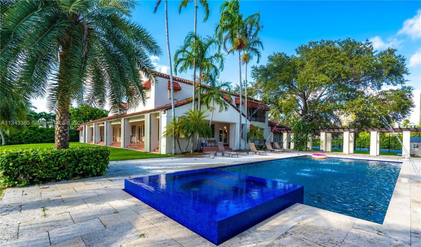 Do you want what NOBODY else has? The ONLY 1 acre lot - Beach Home for sale in Bal  Harbour, Florida on Beachhouse.com