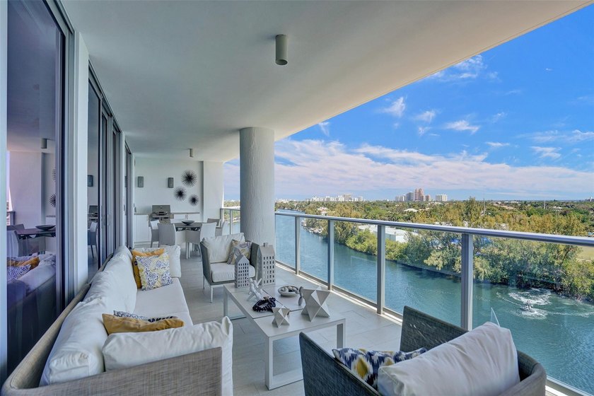 Exquisite Waterfront Luxury at RIVA. Enjoy breathtaking river - Beach Condo for sale in Fort Lauderdale, Florida on Beachhouse.com