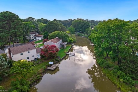 WATERFRONT DREAM HOME, on s peaceful cul-de-sac w/ sidewalks - Beach Home for sale in Hampton, Virginia on Beachhouse.com