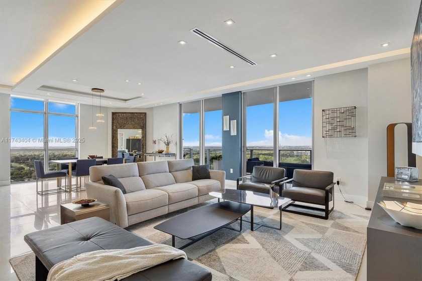 Stunning 2 bedroom plus Den, 2.5 baths, views city and - Beach Condo for sale in North Miami Beach, Florida on Beachhouse.com