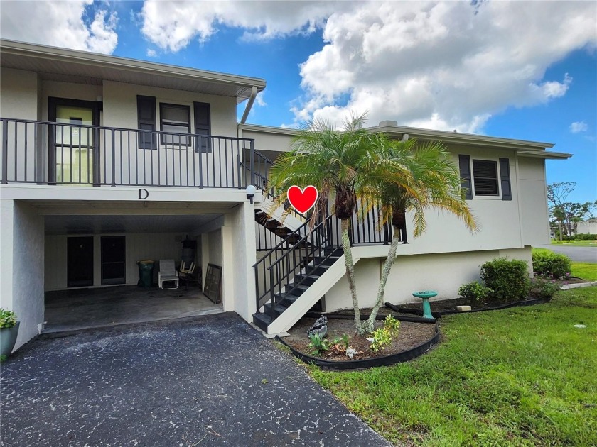 Great price and amazing location for this desirable end unit - Beach Condo for sale in Englewood, Florida on Beachhouse.com