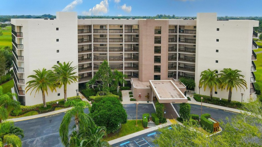 Nestled within the highly coveted community of The Fountains - Beach Condo for sale in Lake Worth, Florida on Beachhouse.com