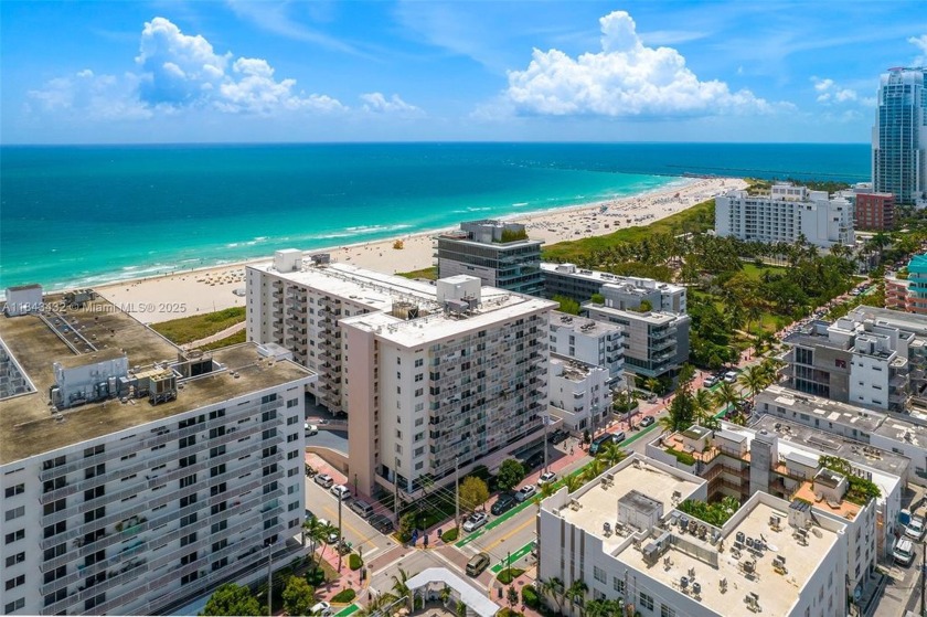 Nicely Renovated Furnished Condo Overlooking Ocean Drive - Beach Condo for sale in Miami Beach, Florida on Beachhouse.com